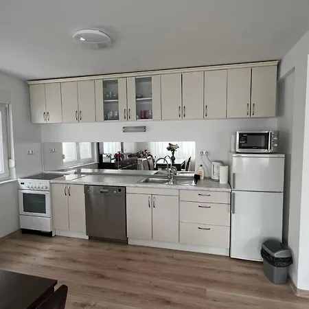 Ilidza Luxury Apartmán *